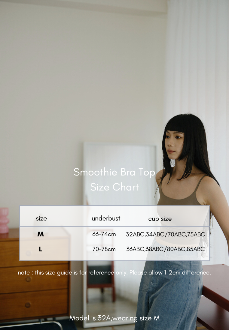 SMOOTHIE SEAMLESS BRA TOP milk (cropped)