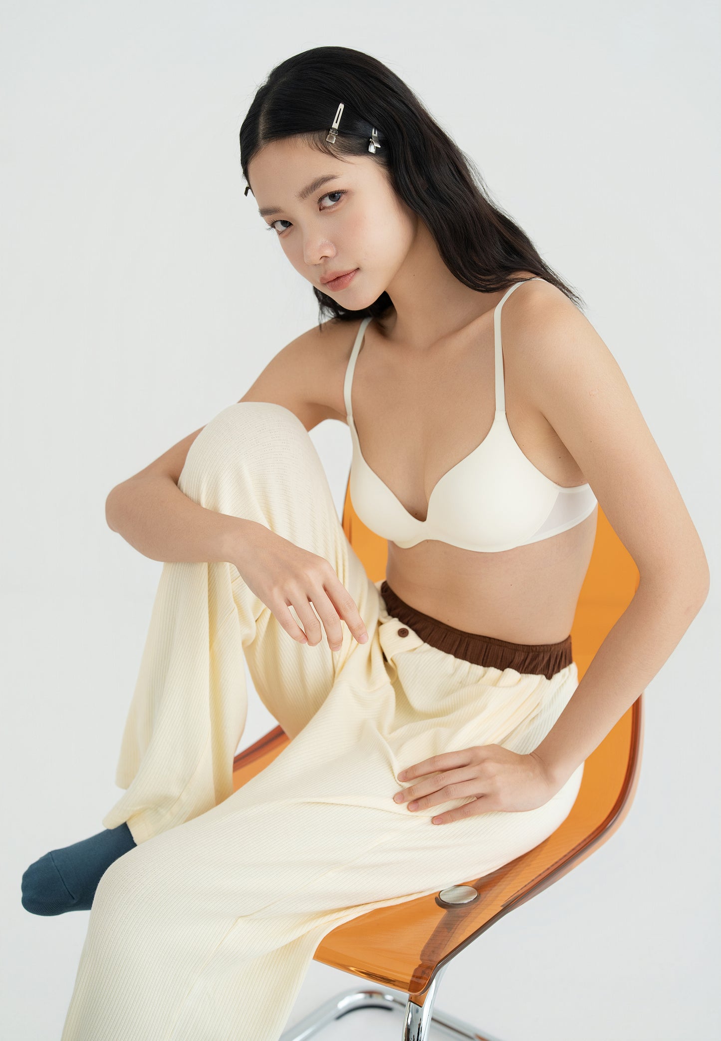 BABY GIRL DEMI BRA milk