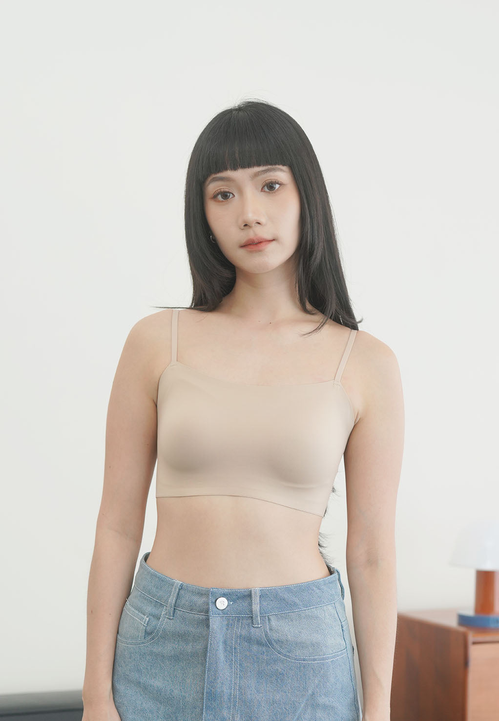 SMOOTHIE SEAMLESS BRA TOP sand (cropped)