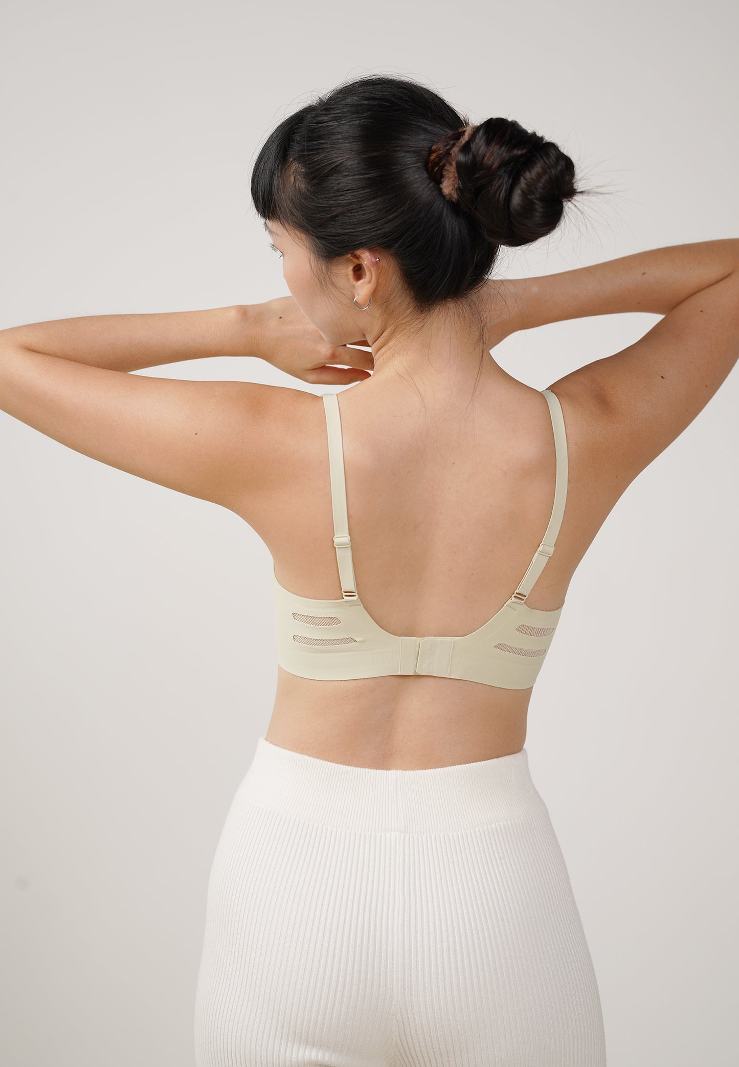 BUTTER BRA matcha (defected)