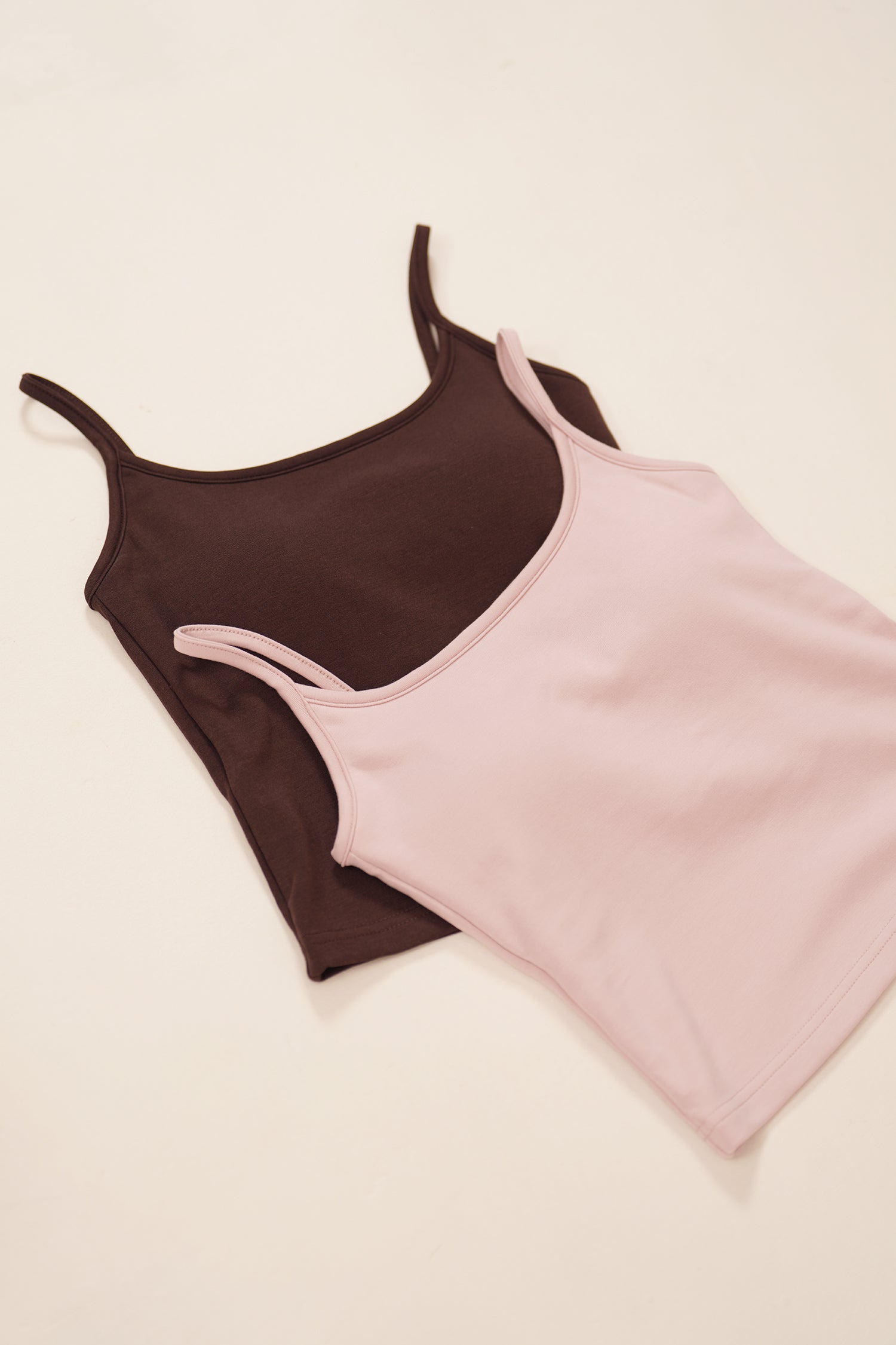 HUG ME STRAP TANK brown