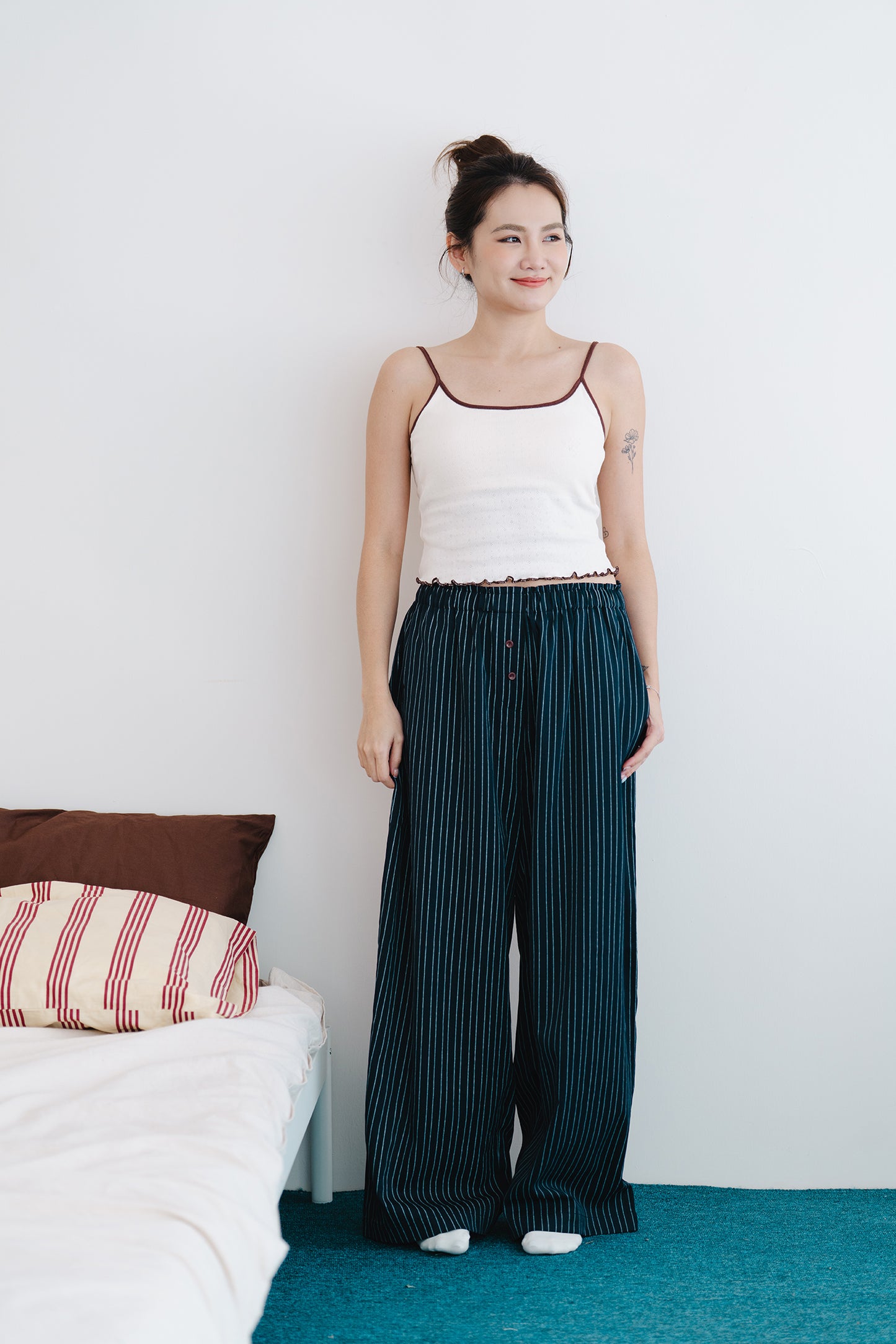 'Slow-down Lounge Pants' dark blue