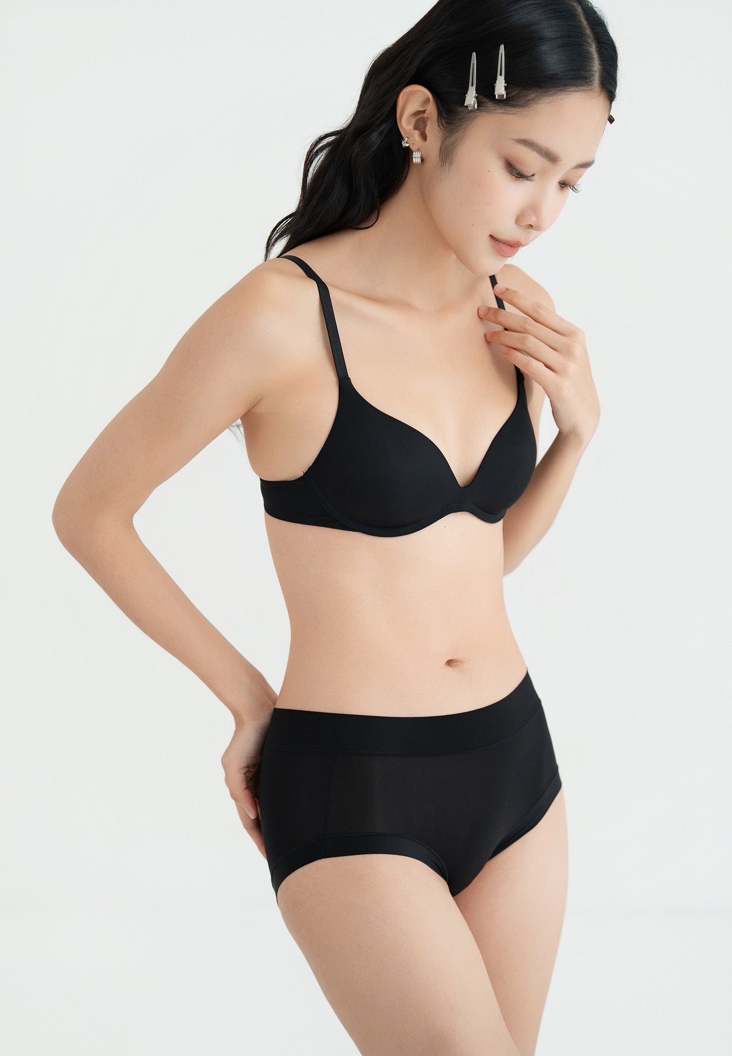 BABY GIRL DEMI BRA black