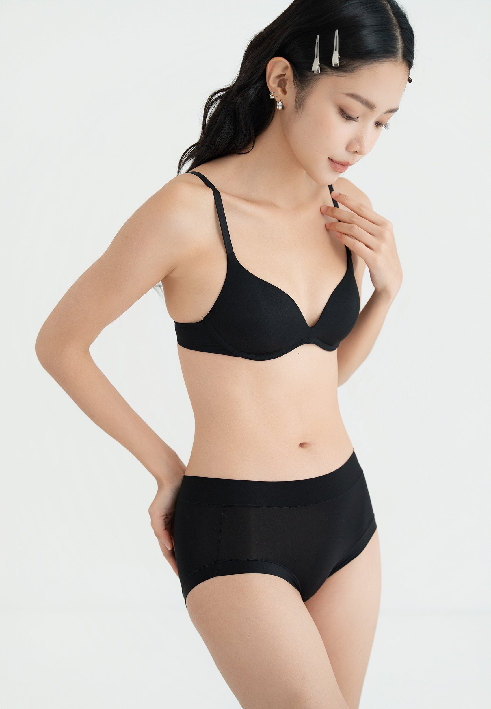 BABY GIRL DEMI BRA black