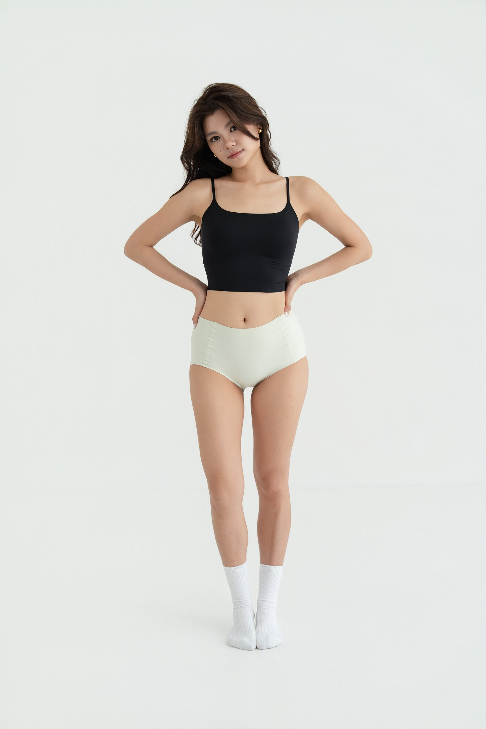 SMOOTHIE SEAMLESS BRA TOP black