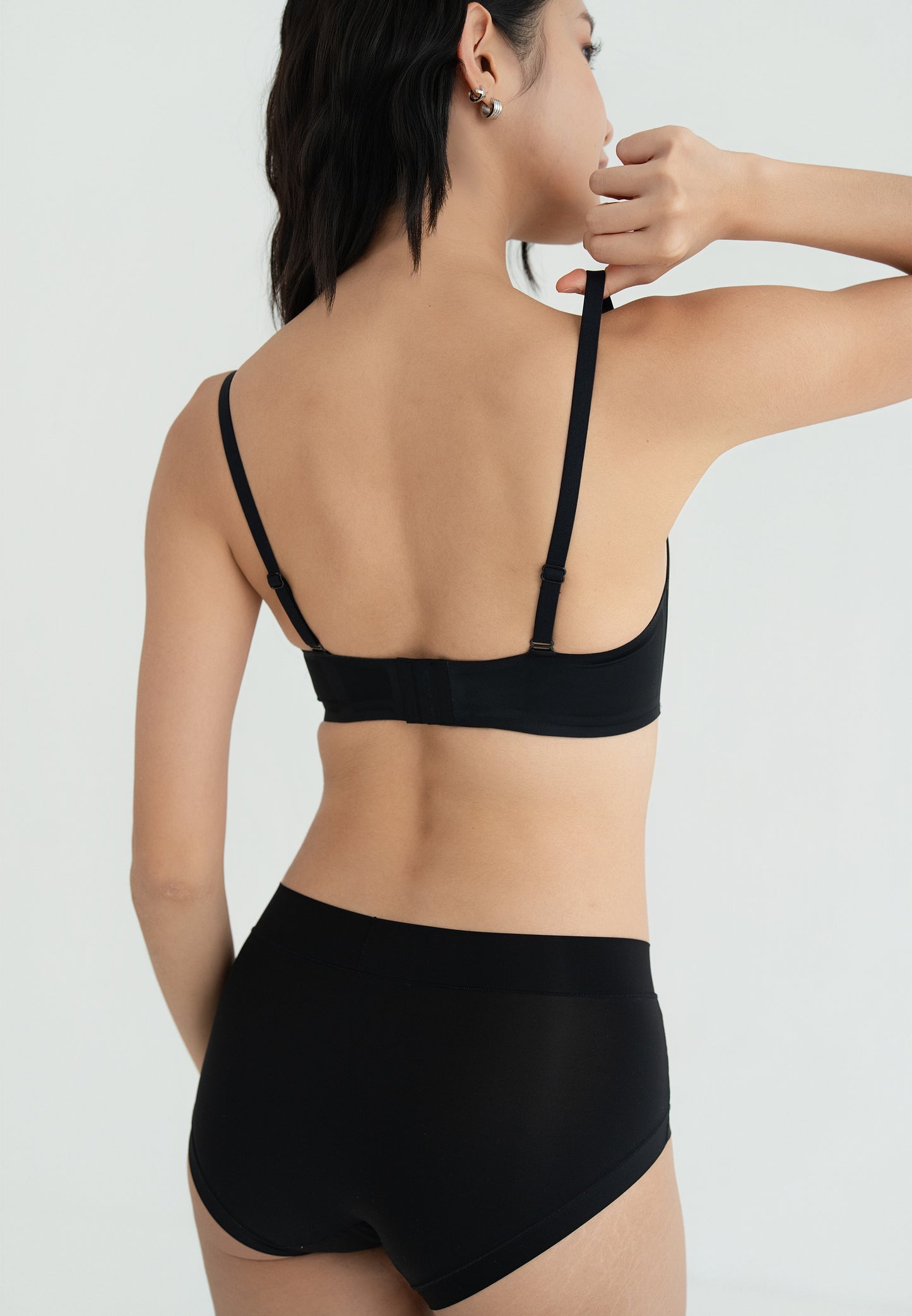 SUGARCUT SQUARE NECK BRA black