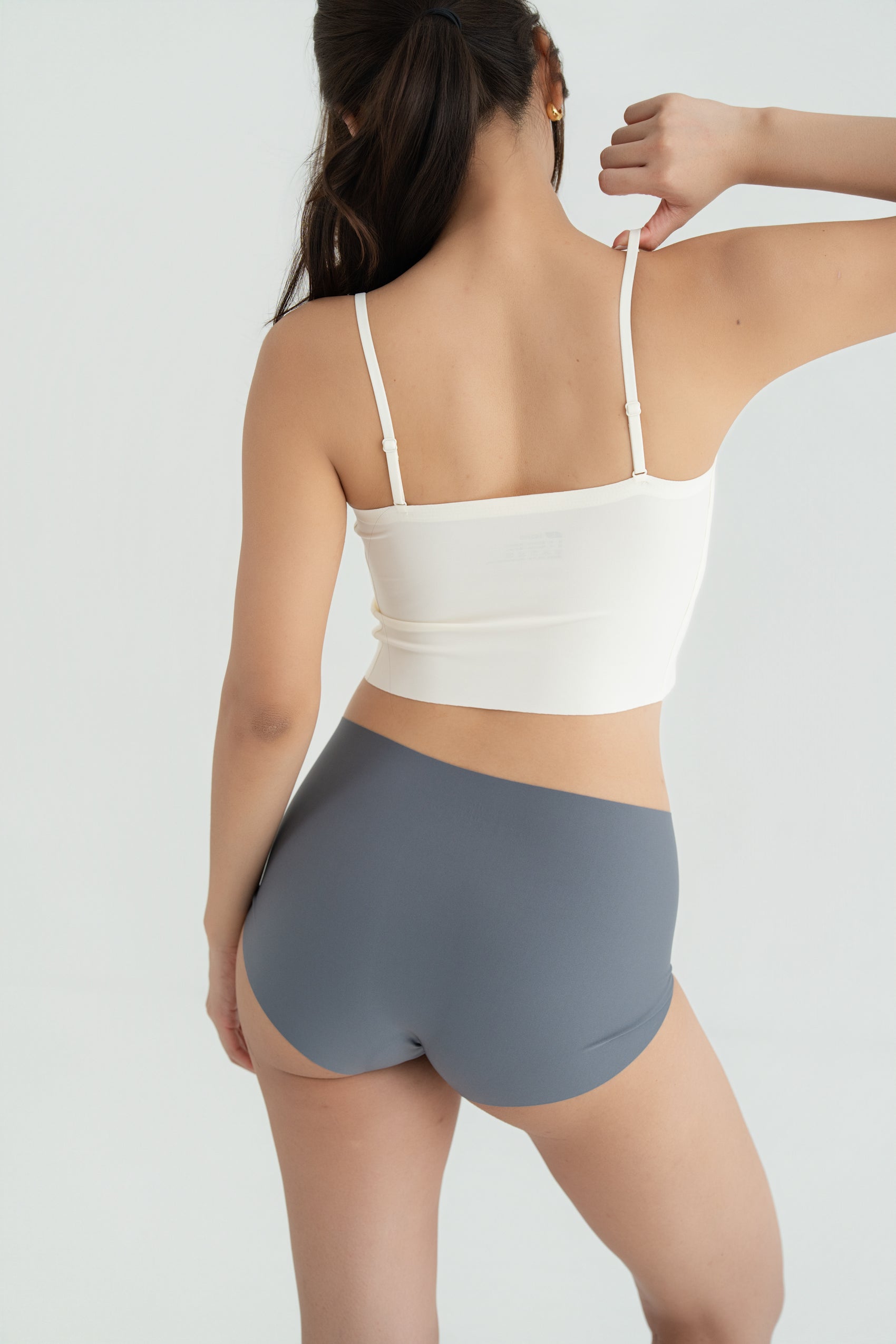SMOOTHIE SEAMLESS BRA TOP milk