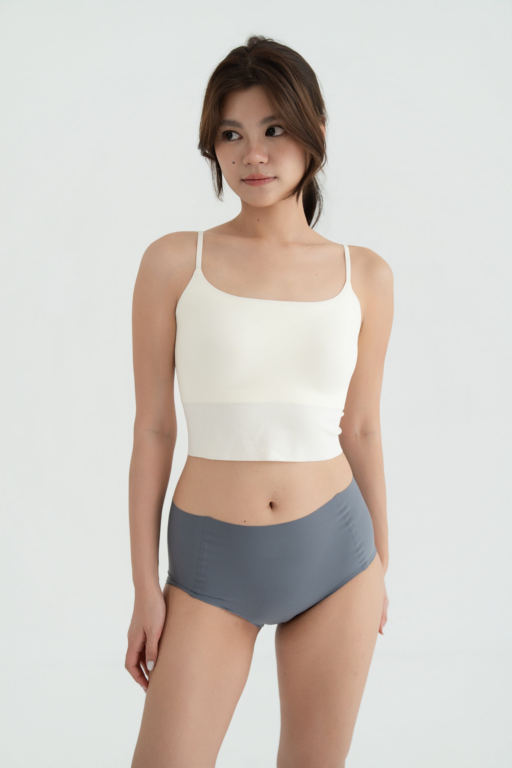 SMOOTHIE SEAMLESS BRA TOP milk