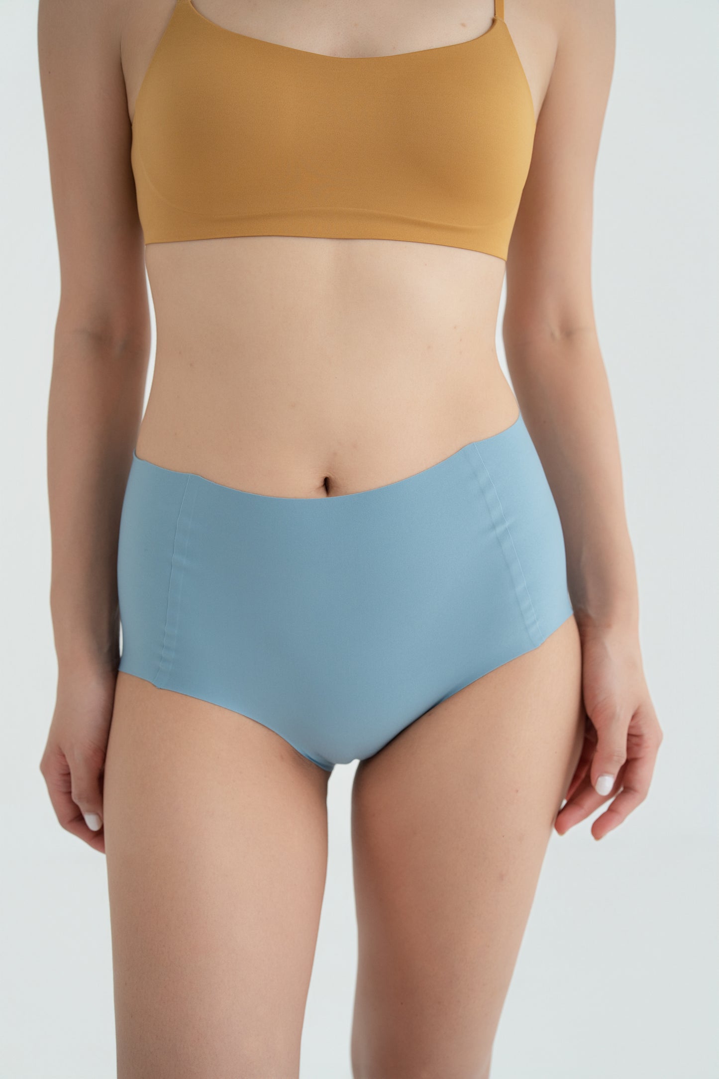 [NEW] SMOOTHIE BRIEF sky blue