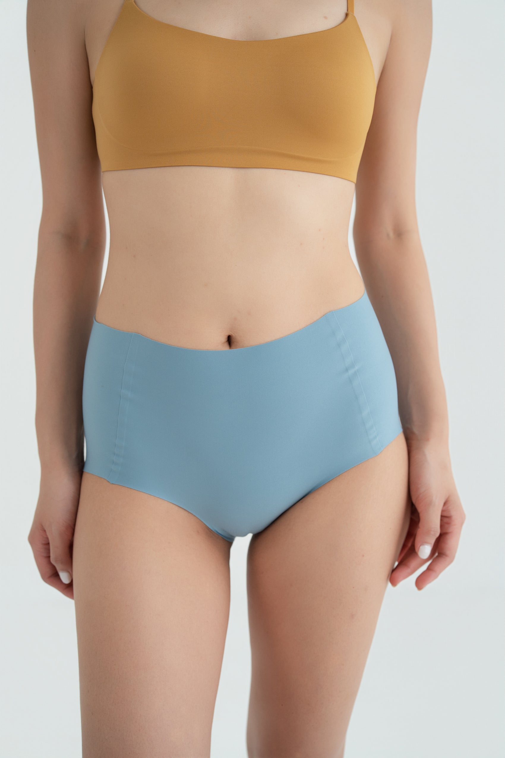 [NEW] SMOOTHIE BRIEF sky blue